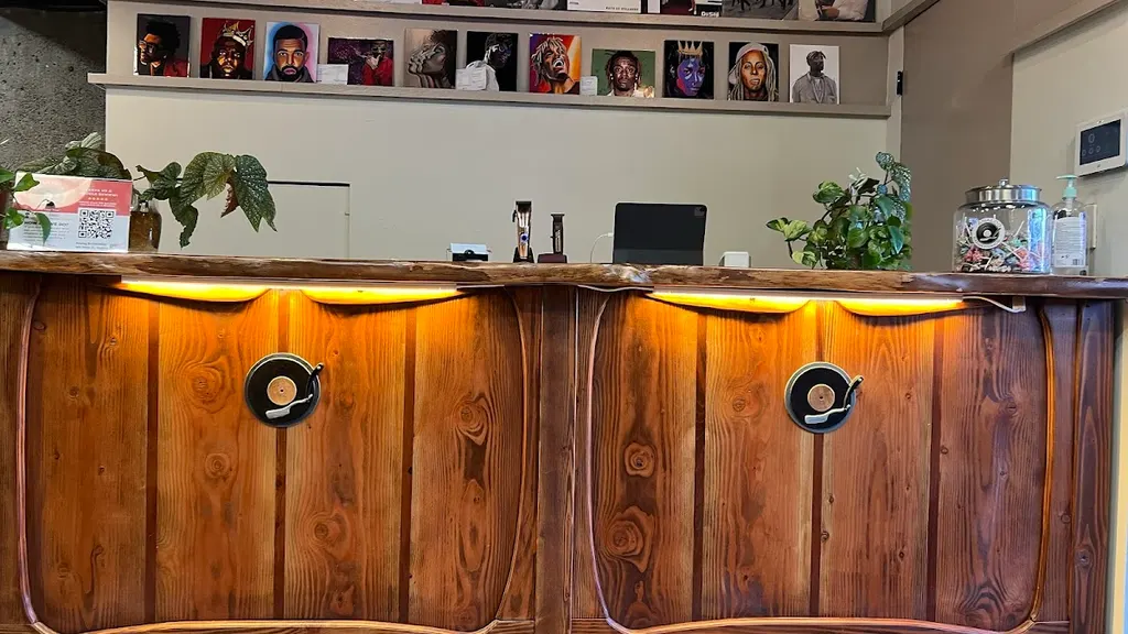 Analog Barbershop — Barber shop in Eugene